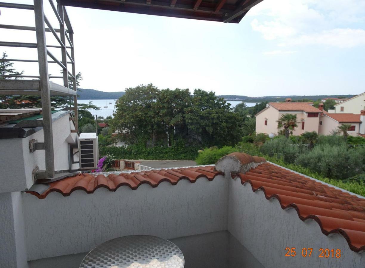 Apartment Casa Bianca Medulin Luaran gambar